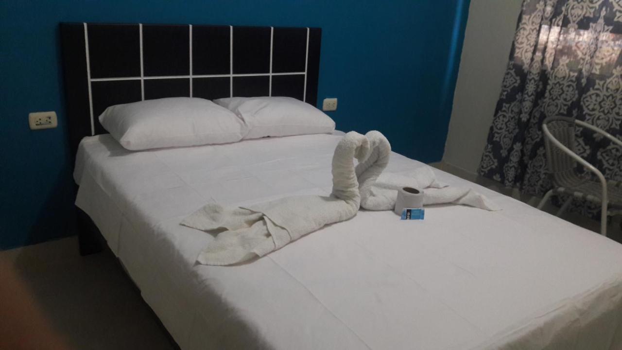 Aypa Hostal Trujillo Dış mekan fotoğraf